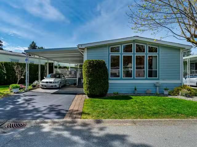 Manufactured Home for sale in Coquitlam, Coquitlam, 20 145 Kin.
