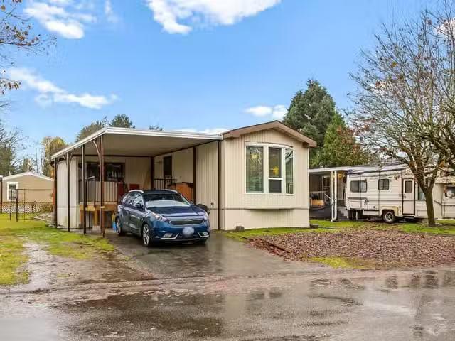 Manufactured Home for sale in Coquitlam, Coquitlam, 79 145 Kin.