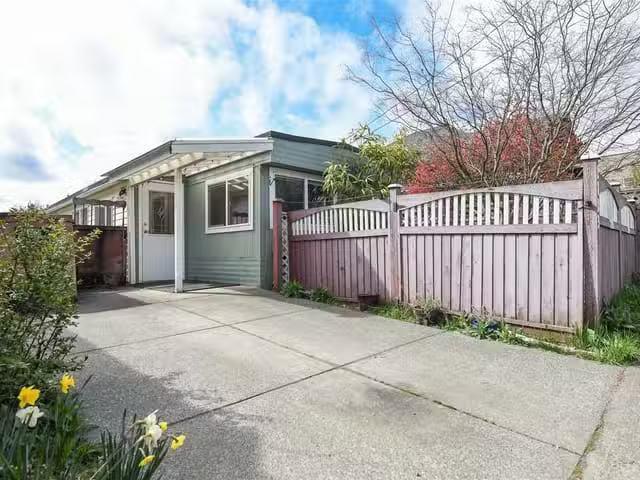 Manufactured Home for sale in Cumberland, 2723 Penrith Ave, 10.
