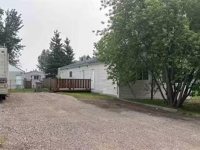Manufactured Home for sale in Fort Nelson, Fort Nelson, 5228 4.