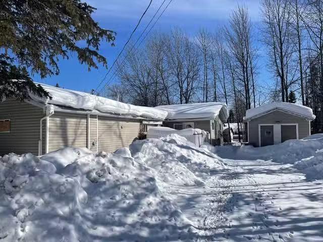 Manufactured Home for sale in Fort Nelson, Fort Nelson, 5244 4.