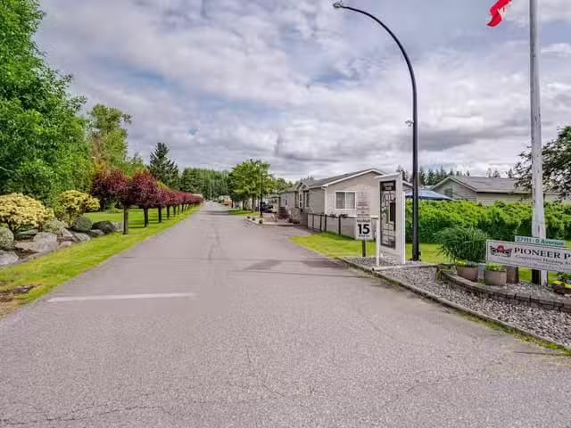 Manufactured Home for sale in Langley, Langley, Avenue, 263153.