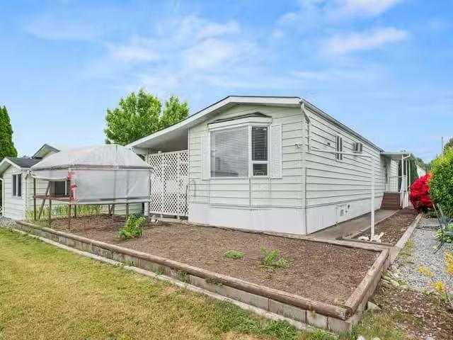 Manufactured Home for sale in Langley, Langley, Avenue, 263152.