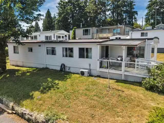Manufactured Home for sale in Nanaimo, 19 1000 Chase River Rd.