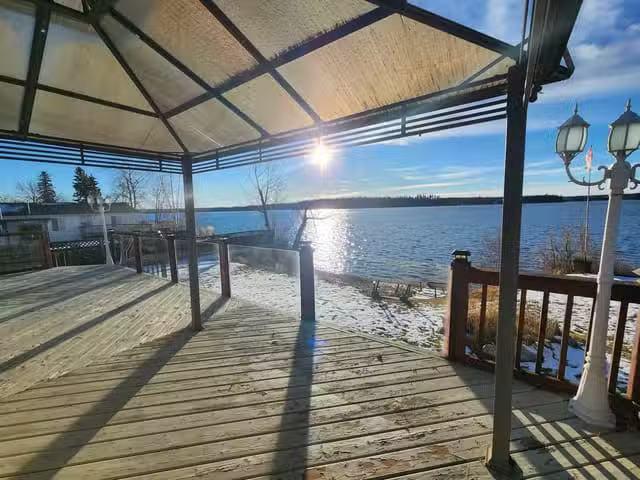 Manufactured Home for sale in Prince George, PG Rural West, 55.