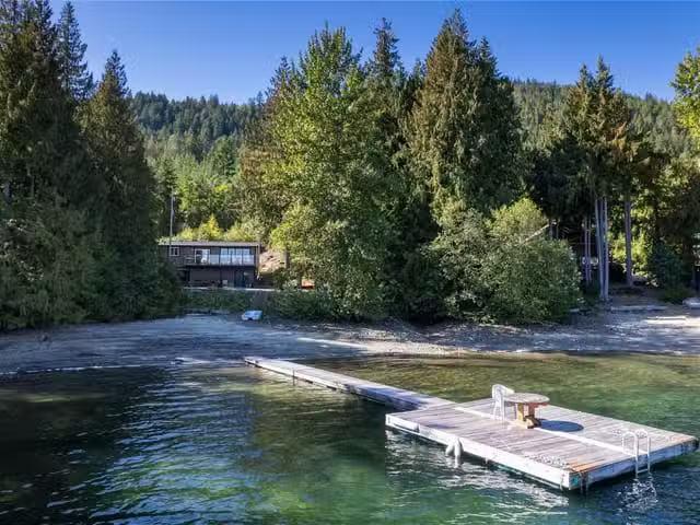 Manufactured Home for sale in Qualicum Beach, 2180 South Lake.