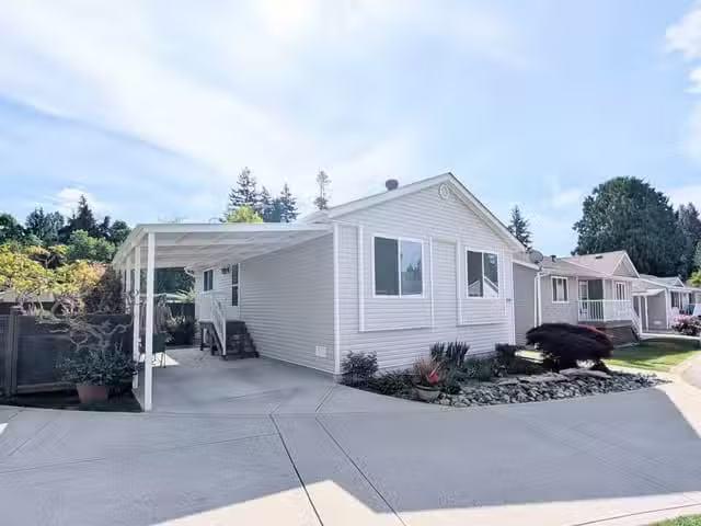 Manufactured Home for sale in Sechelt, Sunshine Coast, 109 451.