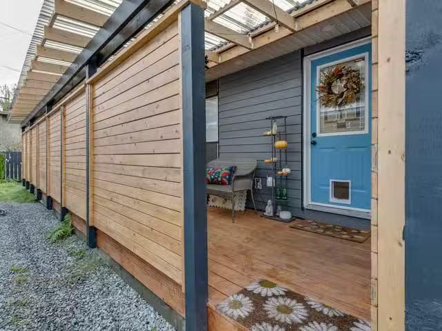 Manufactured Home for sale in Squamish, Squamish, 4 39768 Gove.