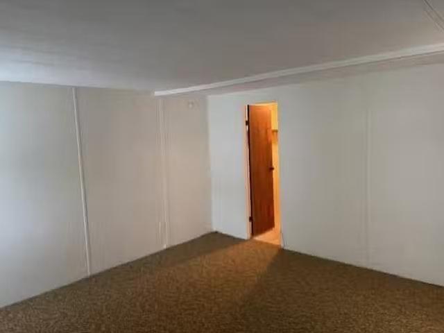 Manufactured Home for sale in Surrey, Surrey, Avenue, 263120319