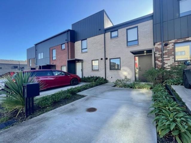 Manukau, 2 bedrooms