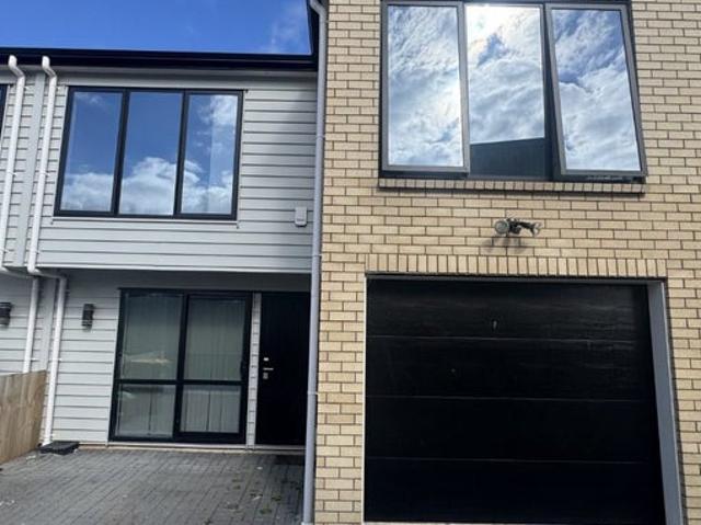 manurewa, 4 bedrooms