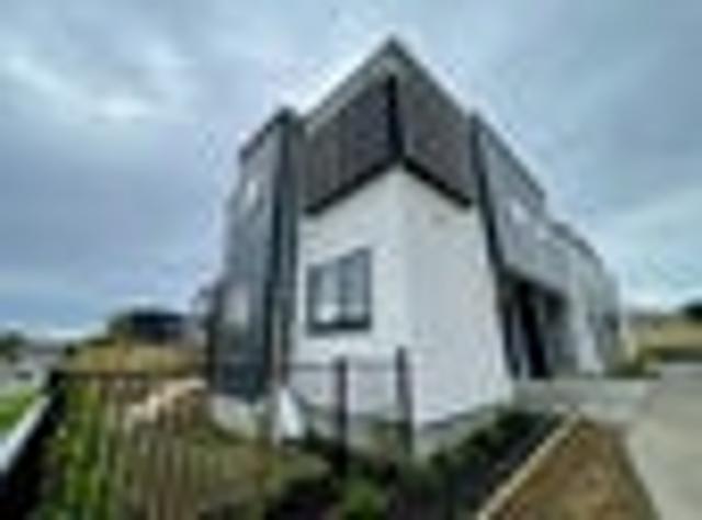 Manurewa, 4 bedrooms, $750 pw