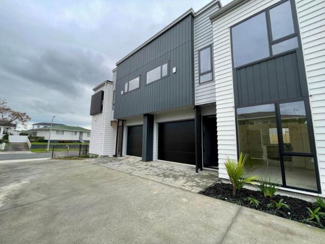 Manurewa, 4 bedrooms