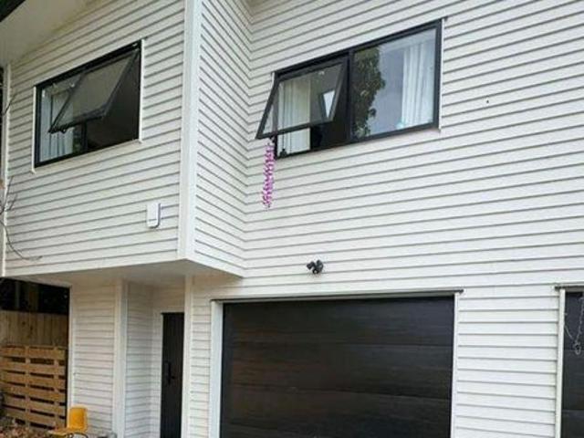 Manurewa, 4 bedrooms