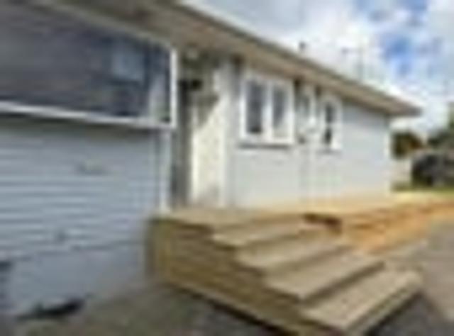Manurewa, 3 bedrooms, $700 pw