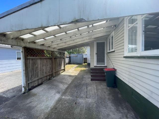 Manurewa
