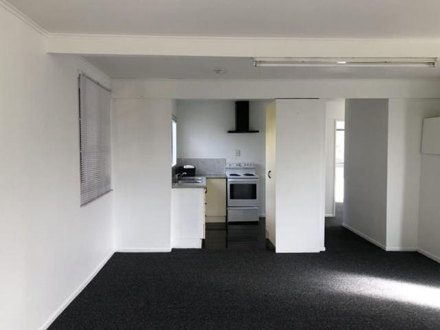 manurewa, 2 bedrooms