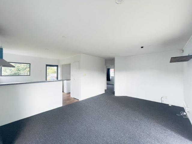 manurewa, 2 bedrooms