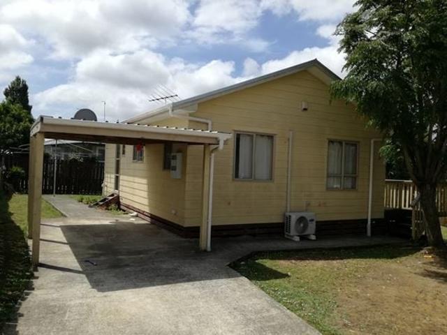 manurewa, 2 bedrooms