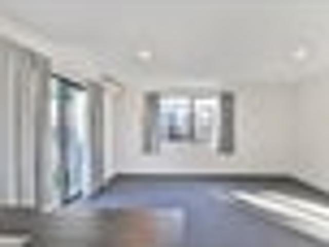 Manurewa, 2 bedrooms, $560 pw