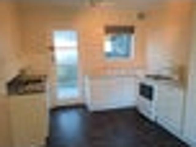 Manurewa, 2 bedrooms, $525 pw