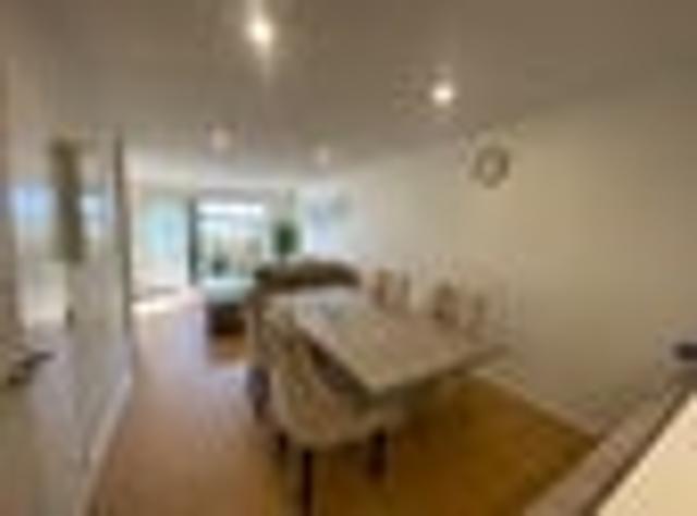 Manurewa, 2 bedrooms, $680 pw