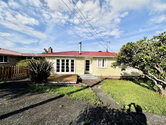 manurewa, 3 bedrooms