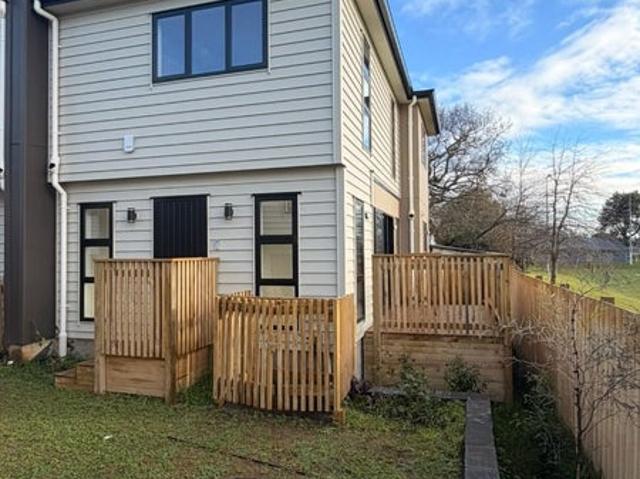 manurewa, 3 bedrooms