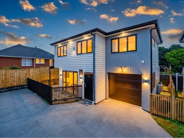 manurewa, 3 bedrooms