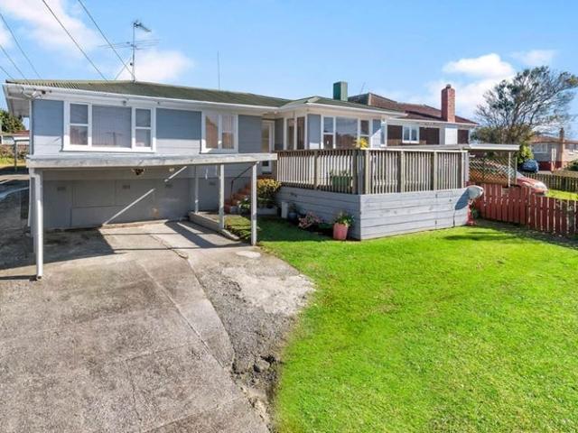 manurewa, 3 bedrooms