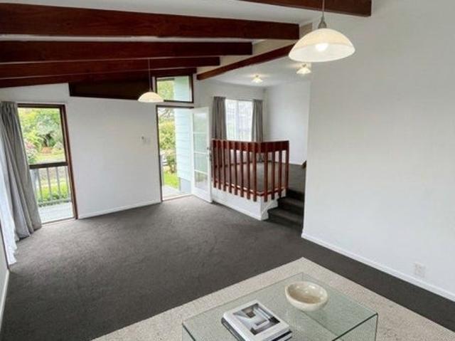 manurewa, 3 bedrooms