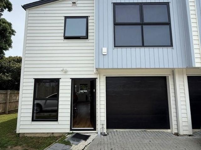 manurewa, 3 bedrooms