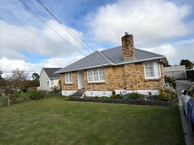 manurewa, 3 bedrooms