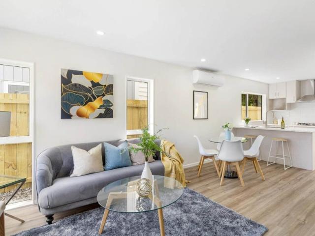 manurewa, 3 bedrooms