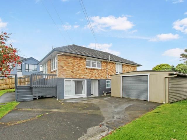manurewa, 3 bedrooms