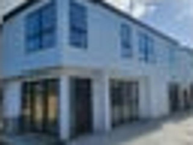 Manurewa, 3 bedrooms, $700 pw