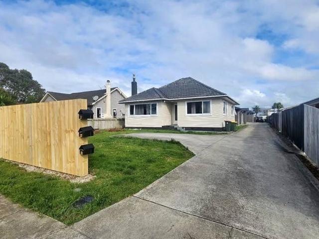 manurewa, 3 bedrooms