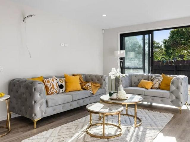 manurewa, 3 bedrooms
