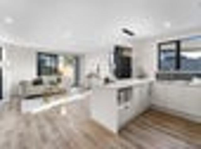 MANUREWA BRAND NEW, FREEHOLD AND READY FOR YOU