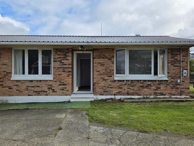 manurewa east, 2 bedrooms