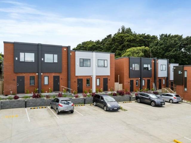 manurewa east, 3 bedrooms