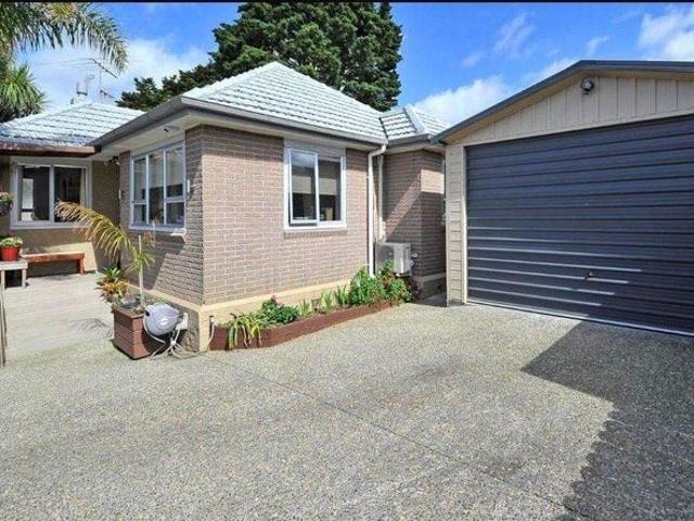 manurewa east, 3 bedrooms