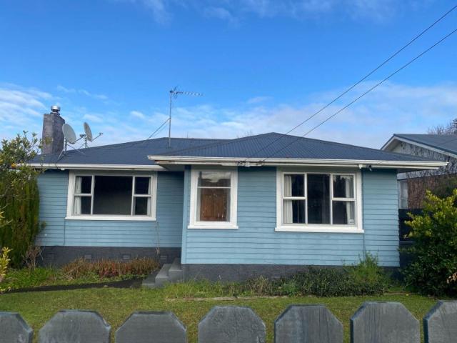 manurewa east, 3 bedrooms