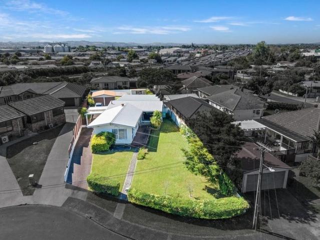 manurewa east, 4 bedrooms