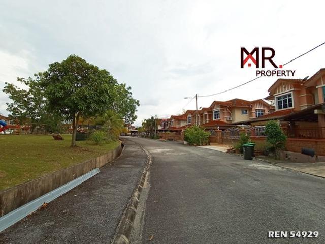 MANY ACCESS 2 Storey SemiD House Bandar Laguna Merbok FOR SALE