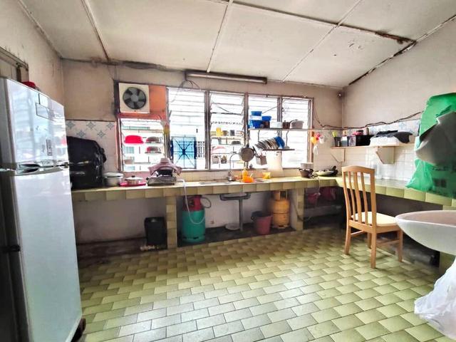 MANY PARKING Kepong Baru 1 Storey House
