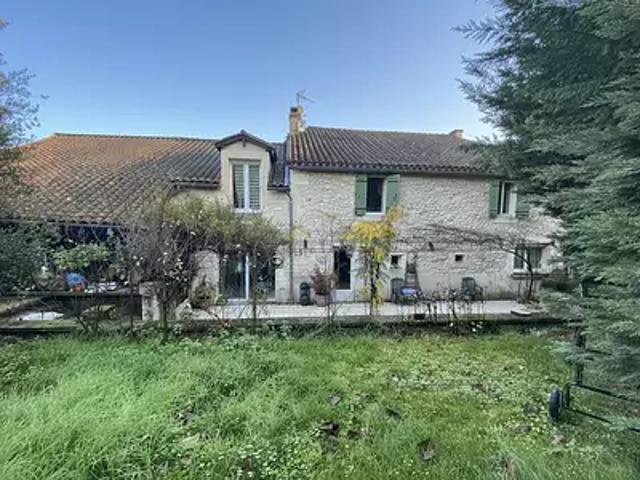 Manzac sur Vern 24110 Achat / Vente maison 8 pièces t8