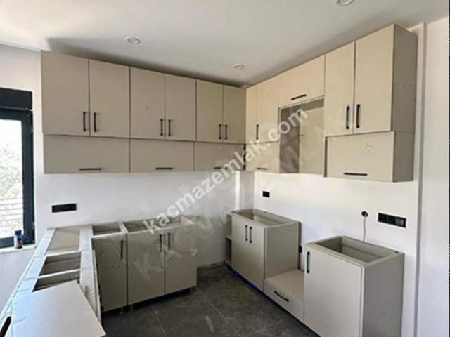 MANAVGAT EVRENSEKİDE MÜSTAKİL TADINDA 3+1 TRİPLEKS VİLLA