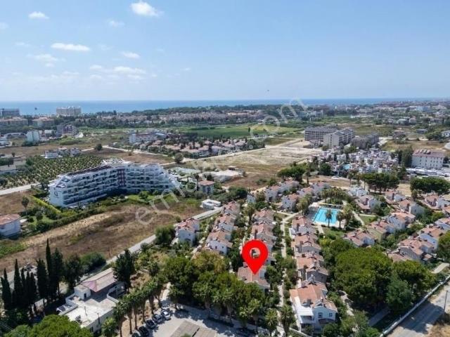 Manavgat Evrenseki' De Site İçinde Satılık 3+1 Villa/de