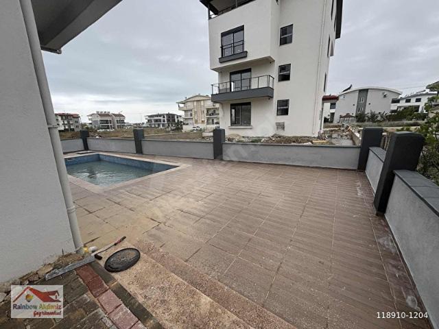 MANAVGAT ILICA'DA HAVUZLU BINADA SATILIK 3 + 1 DUBLEKS DAIRE